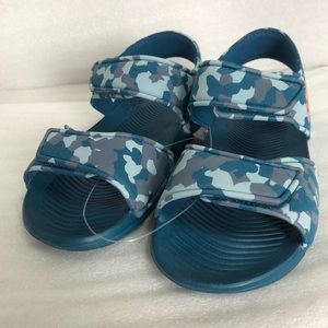 NWT Boys Adidas Alta Swim C Sandals Camo Blue Boutique NWT Boys Adidas Alta Swim C Sandals Camo Blue Boutique